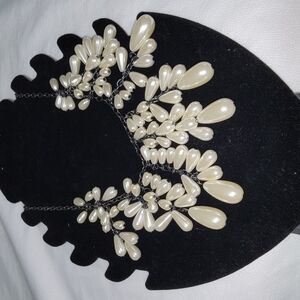 Elegant Pearl Necklace